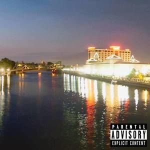 Meet your Posher, Moises